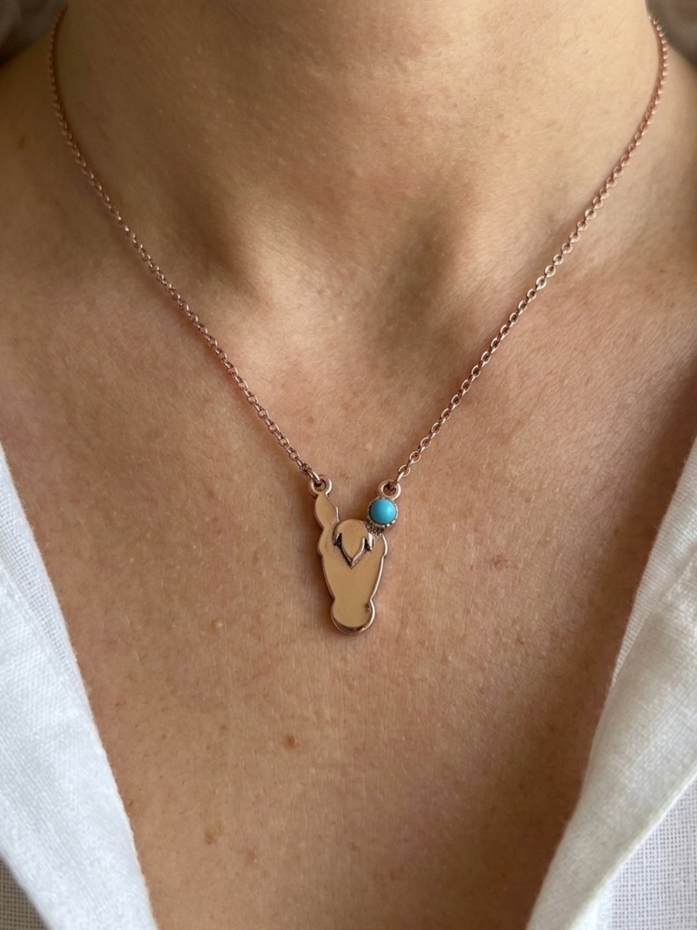 Western Horse Head Pendant Necklace with Turquoise Accent